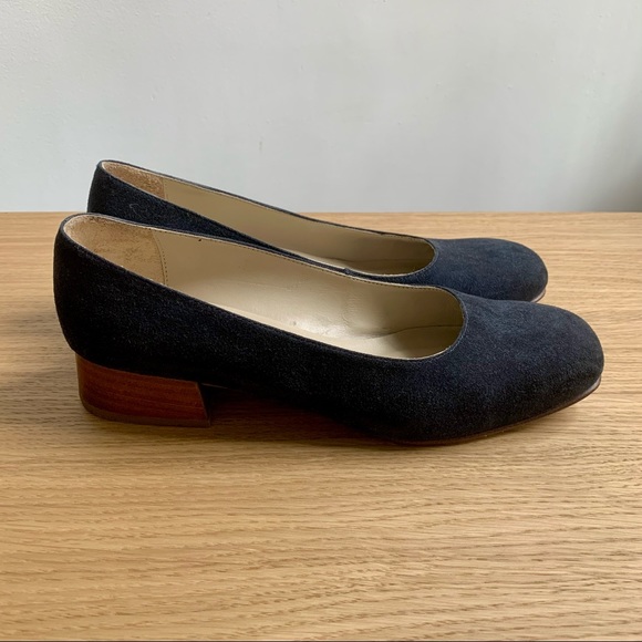 *SOLD* No.6 Frankie Pump in Navy Suede - Picture 5 of 12